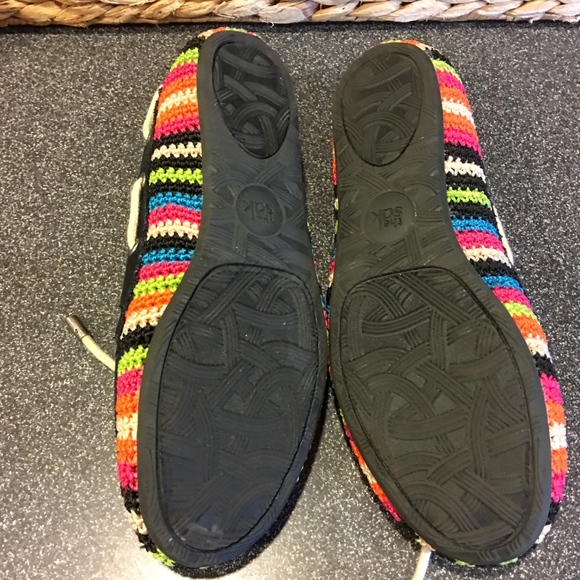 The Sak | Colorful Flats - Picture 7 of 7